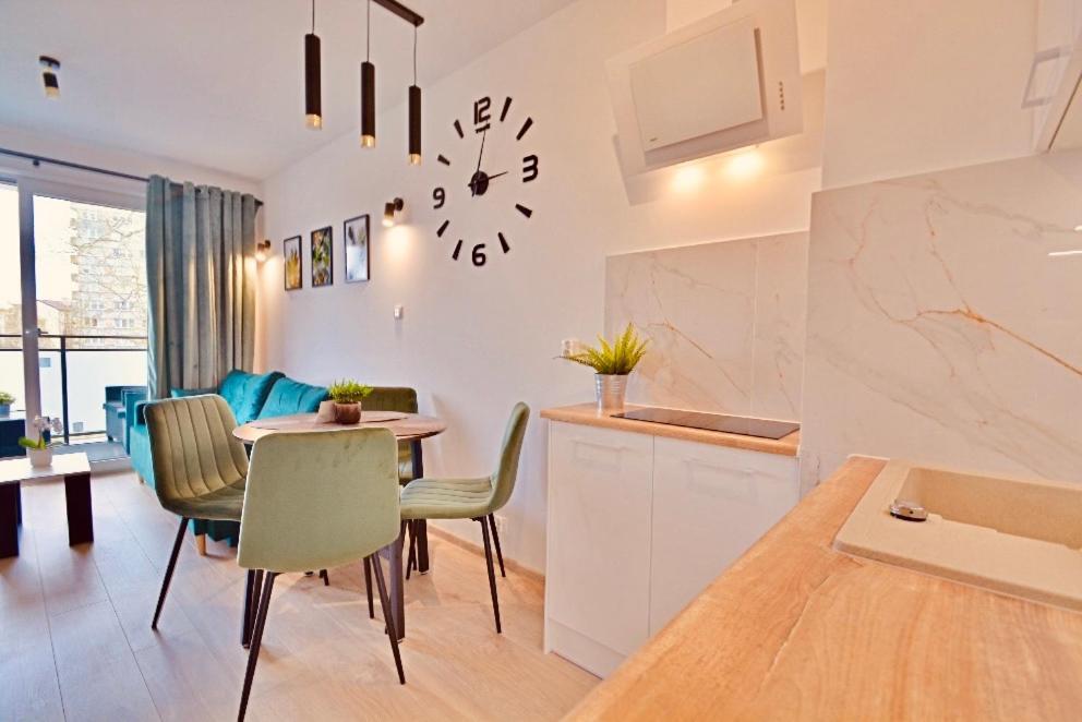 Apartment Green With Private Bike Storage ชวีโนวิชแจ ภายนอก รูปภาพ